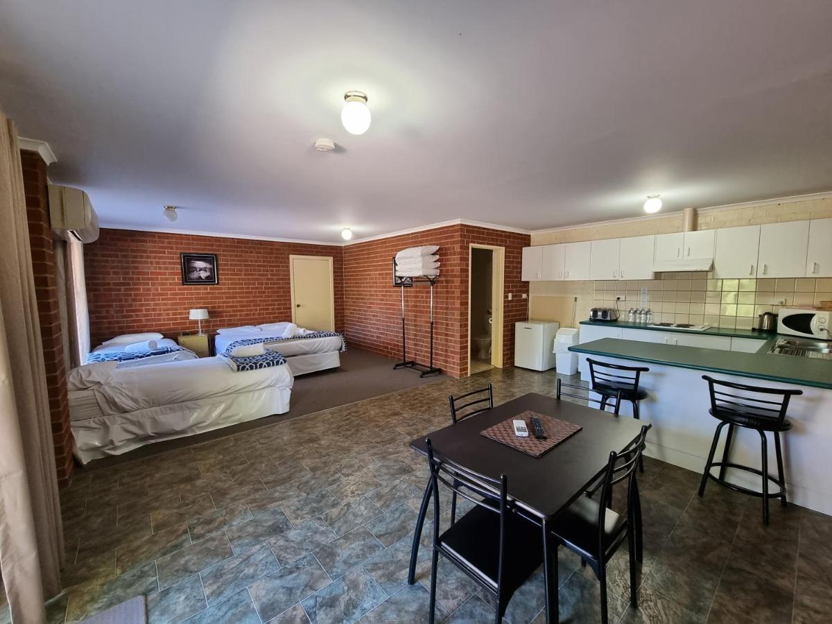 Dargo Hotel 外观 照片